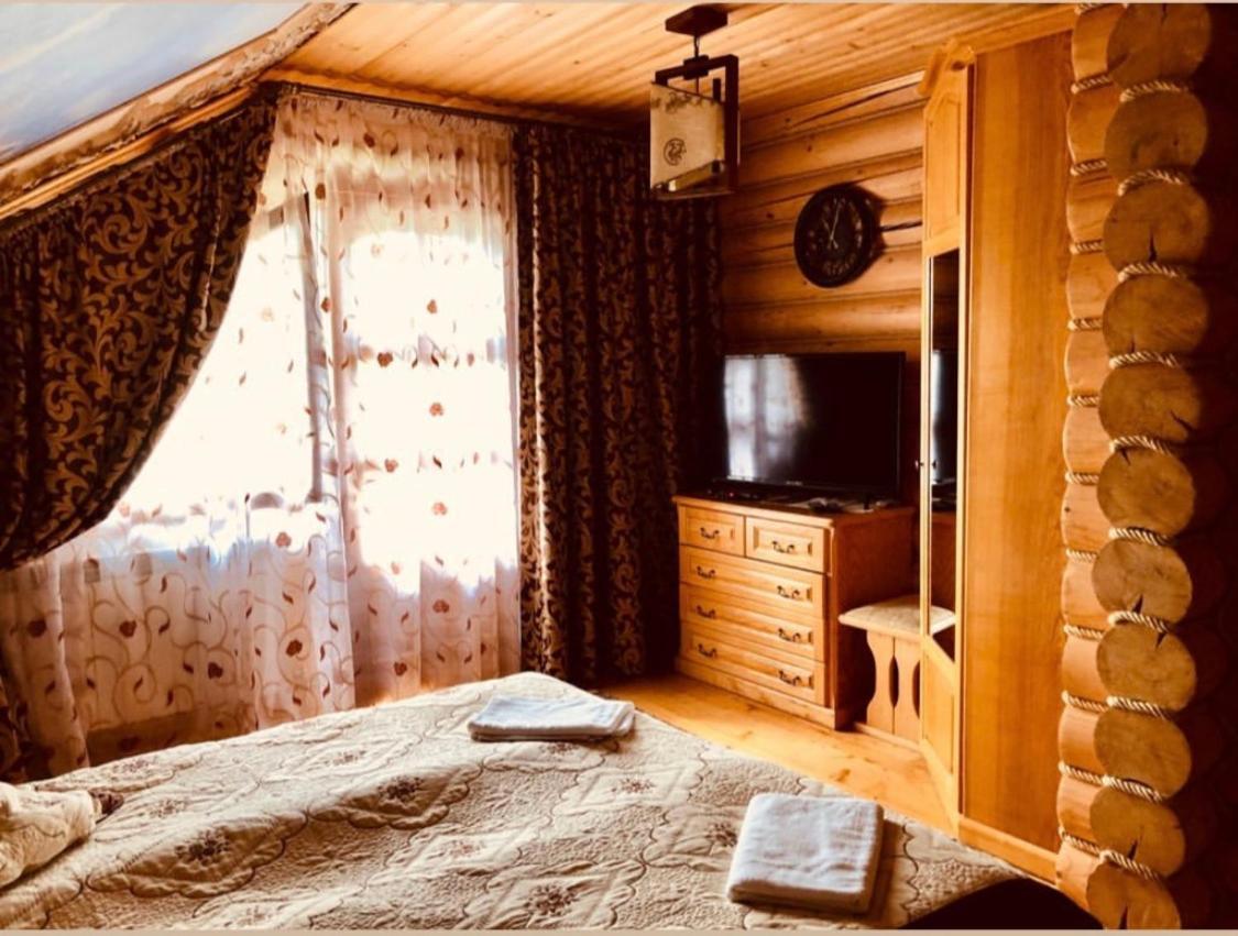 Комфортний Котедж В Мигово エクステリア 写真